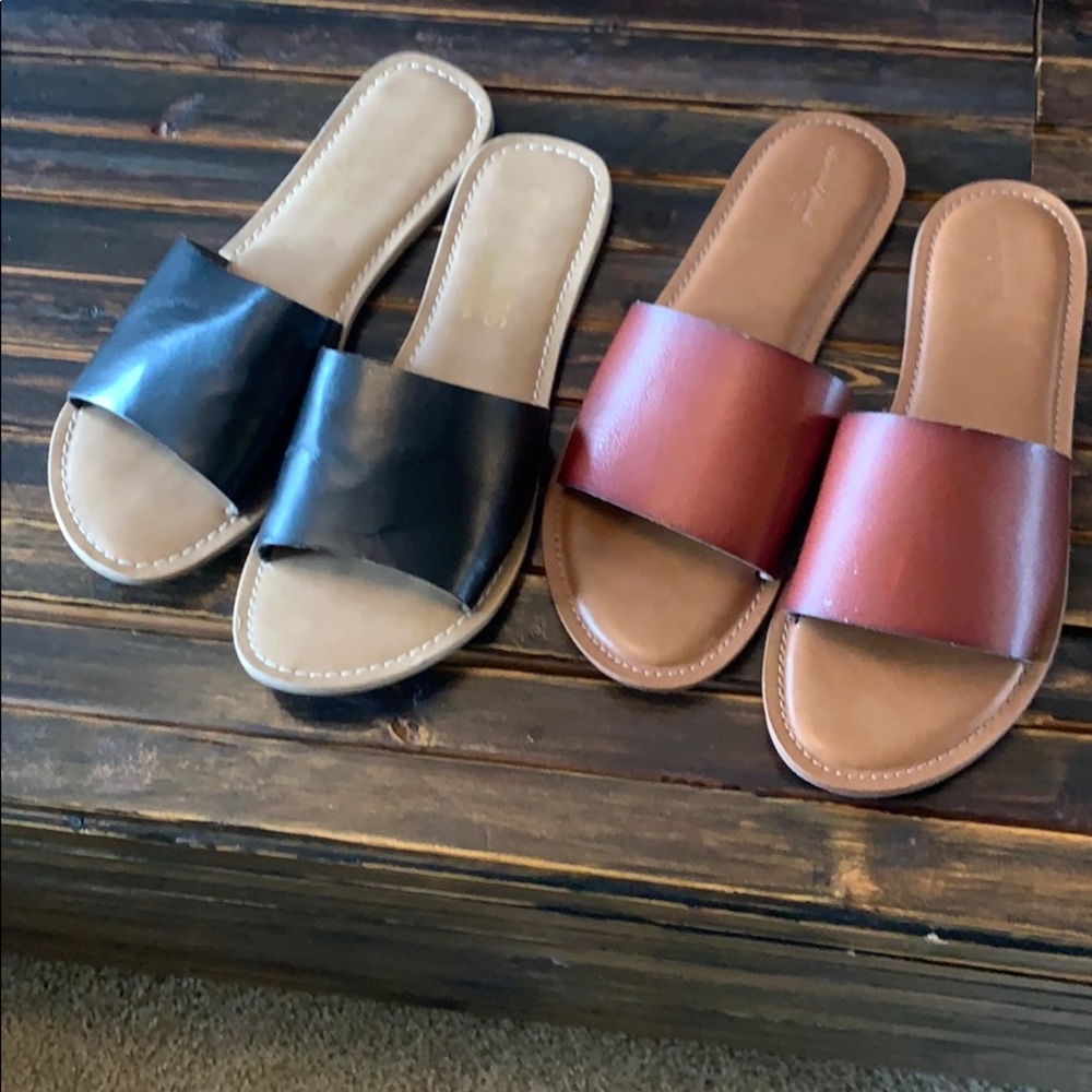 2 sandals Coconuts and Universal Threads